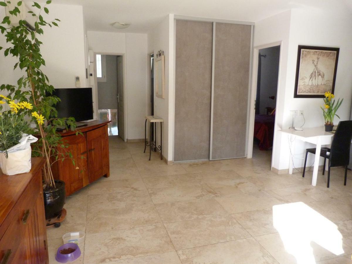 Les Cigales Apartman Alleins Kültér fotó